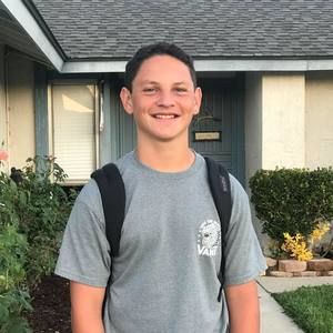 Meet your Posher, Hollie